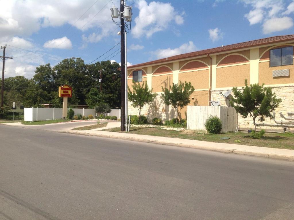 Camino Real Motel San Antonio Exterior photo